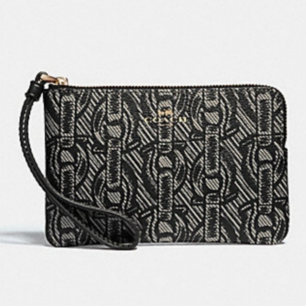 Coach Corner Zip Wristlet in Chainlink